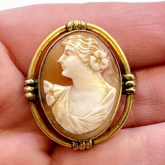Cameo Brooch, Shell, Left Facing, Gold Filled, Art Deco, 1920s, Antique, Vintage - Picture 2 of 6